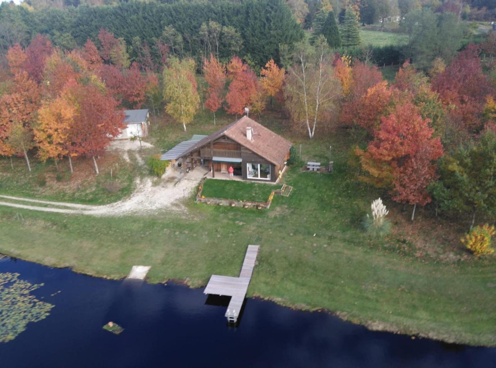 Lieux-Au-Lac Augignac Kültér fotó