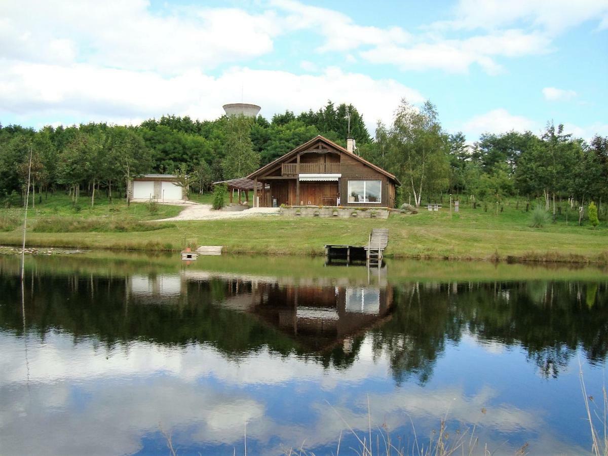 Lieux-Au-Lac Augignac Kültér fotó